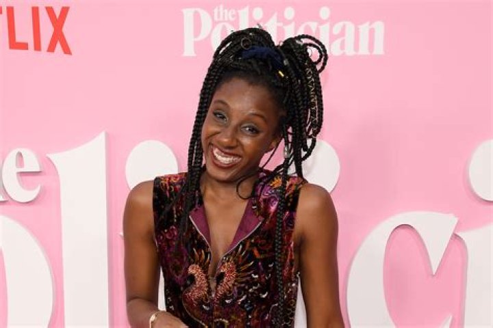 Ziwe Fumudoh (Comedian) Wiki, Bio, Age, Height, Weight, Affair, Net Worth, Dating, Husband, Facts